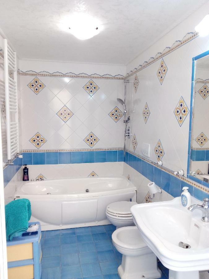 B&B Teresella Napoli Eksteriør bilde