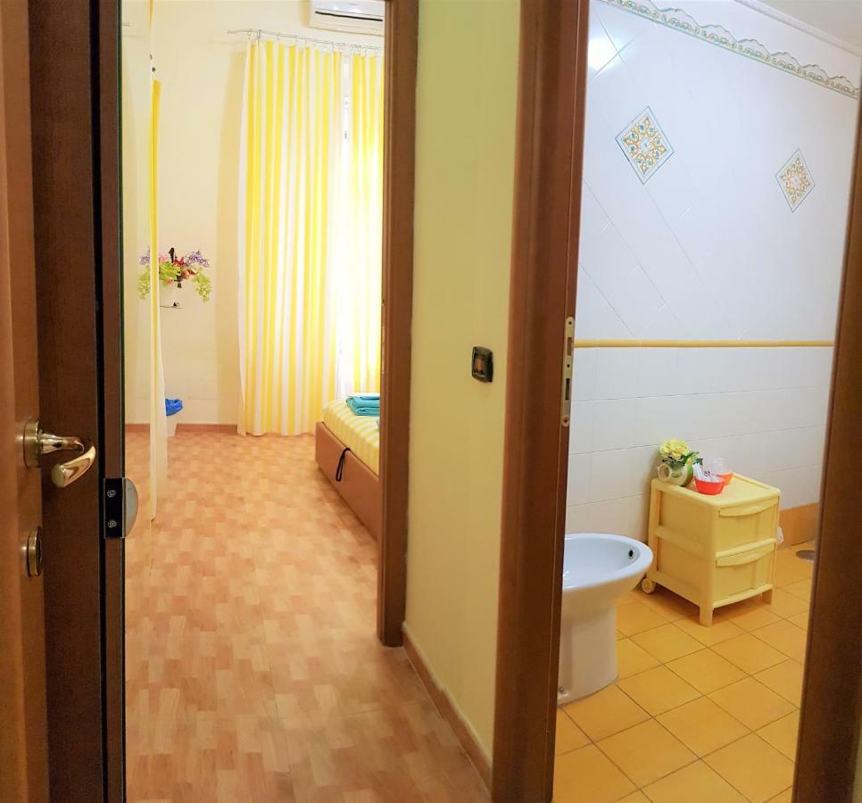 B&B Teresella Napoli Eksteriør bilde